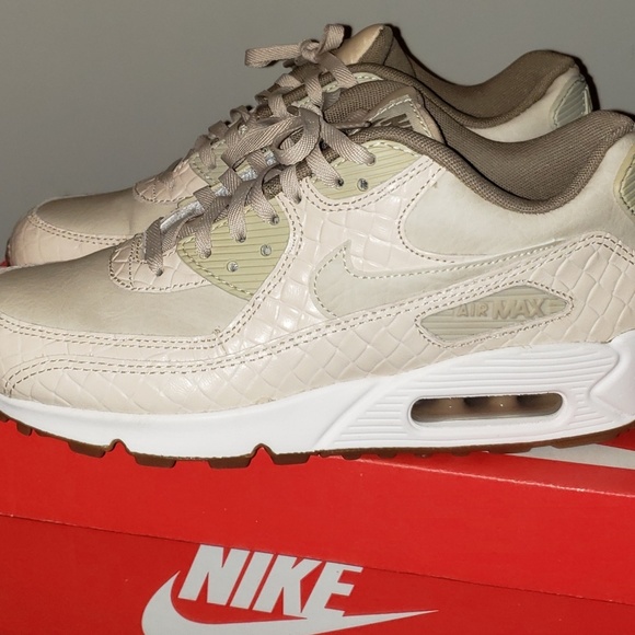 Nike Shoes - Womens Nike Air Max 90 Premium/Oatmeal